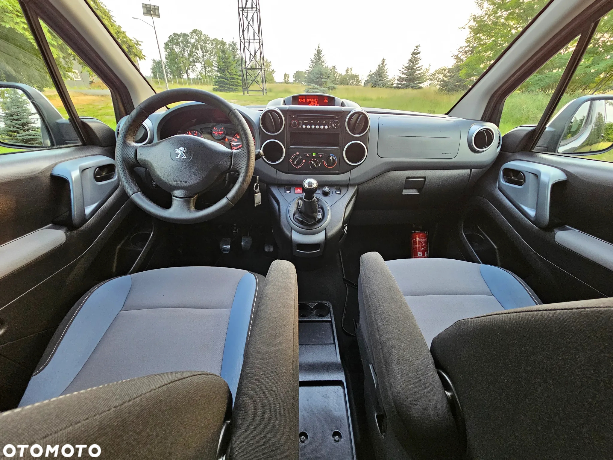 Peugeot Partner 1.6 HDi Active - 11