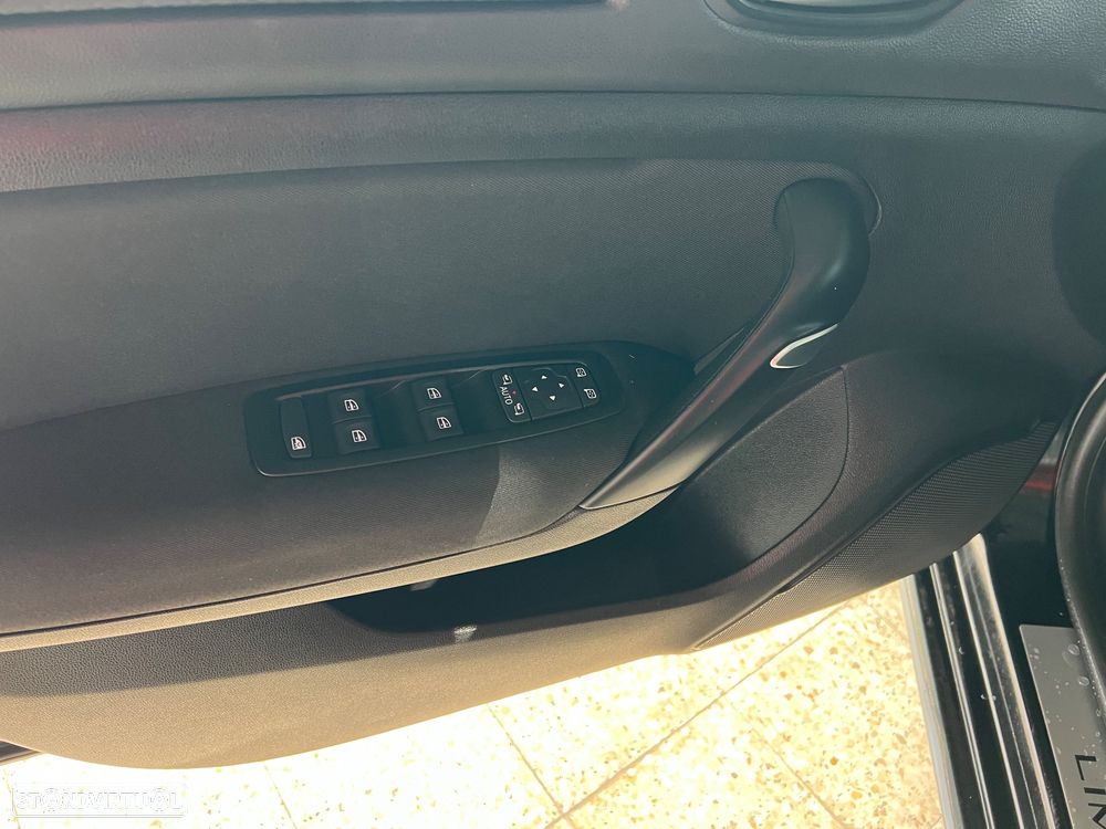 Renault Mégane 1.5 Blue dCi Limited C/PM+Pneu - 22