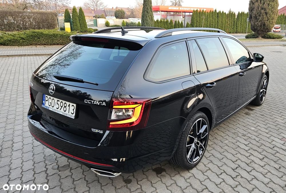 Skoda Octavia 2.0 TDI 4x4 DSG RS - 9