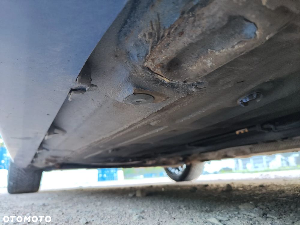 Renault Clio 1.5 dCi 105 FAP Gordini - 32