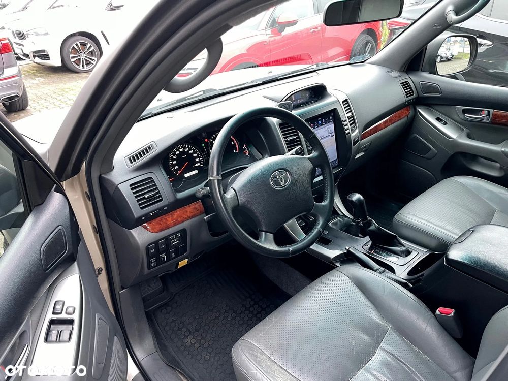 Toyota Land Cruiser 3.0 D Sol - 2