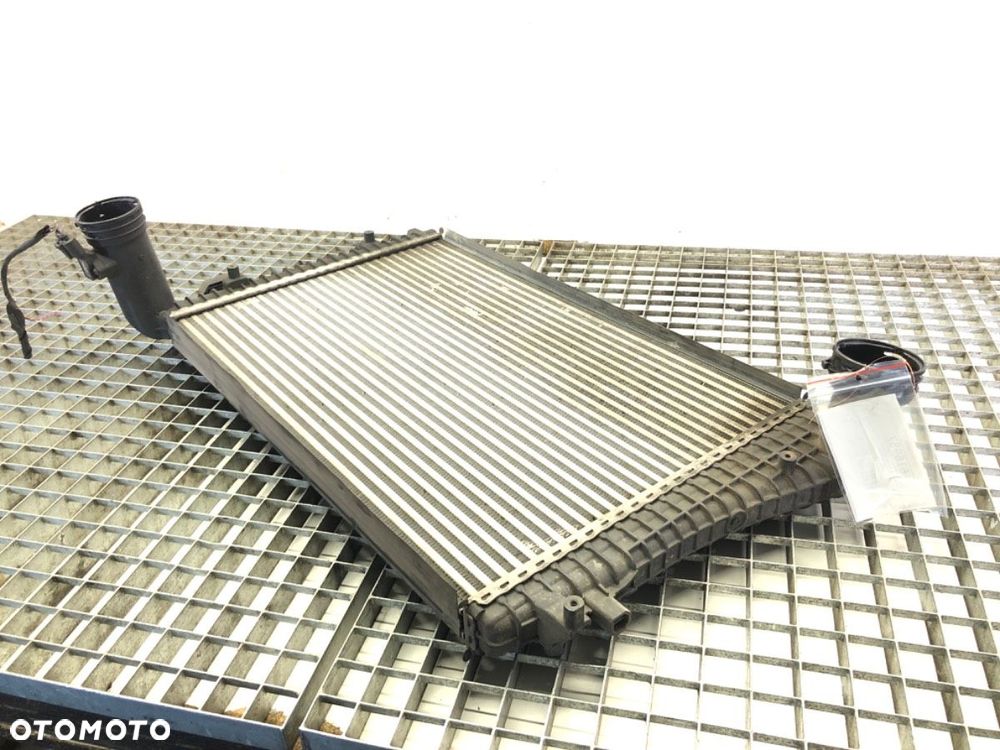 INTERCOOLER  VW PASSAT B6 Variant (3C5) 2005 - 2011 1.9 TDI 77 kW [105 KM] olej napędowy 2005 - - 3