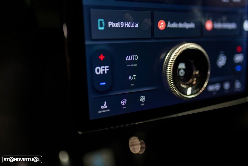 Ford Mustang Mach-E Standard - 25