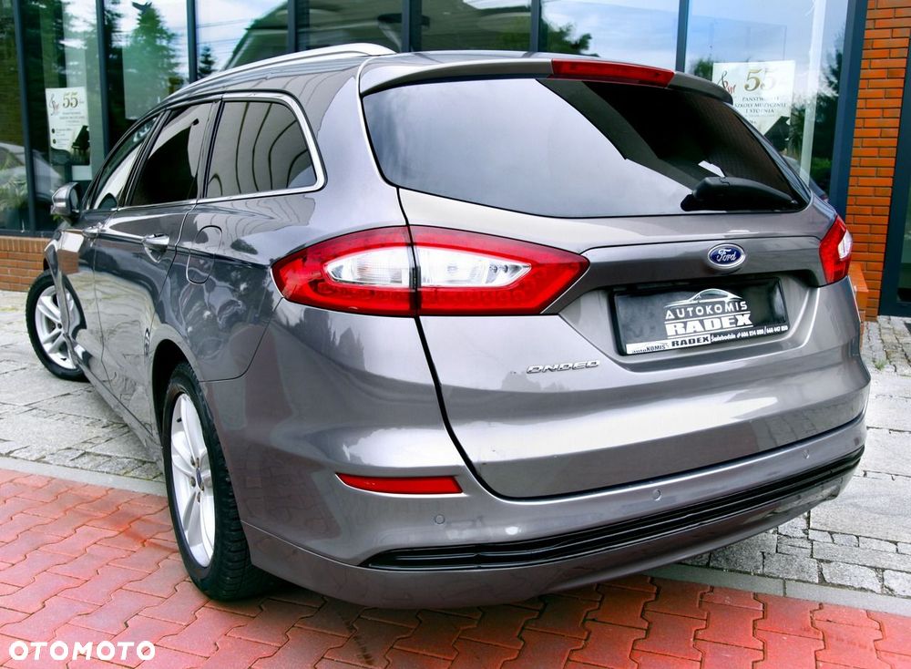 Ford Mondeo - 23