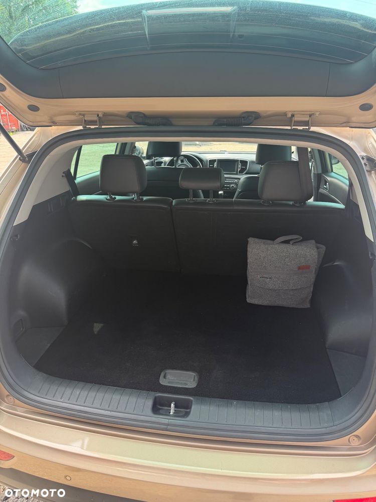 Kia Sportage 1.6 GDI L 2WD - 8