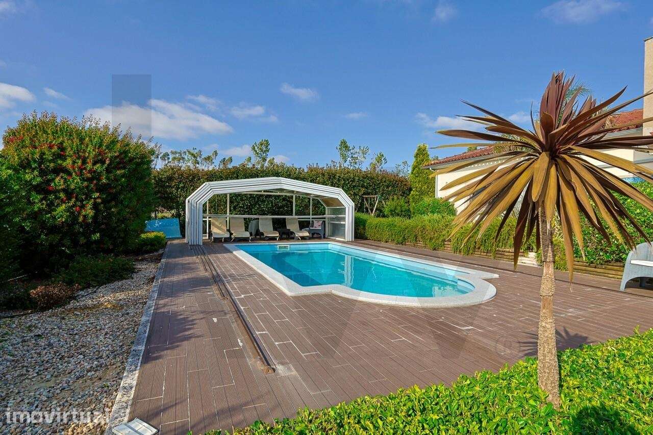 Moradia T4 Térrea de Luxo | 678 m2 | Lote de 4.700 m2 com Piscina - Grande imagem: 2/60