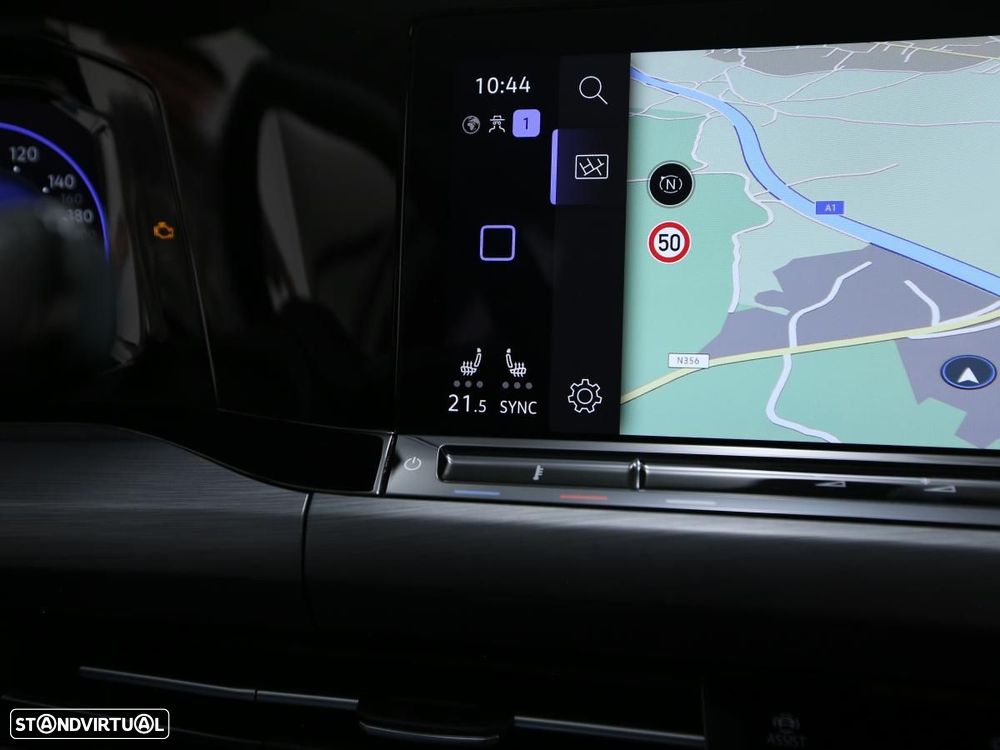 VW Golf Variant 2.0 TDi SCR DSG Comfortline - 31