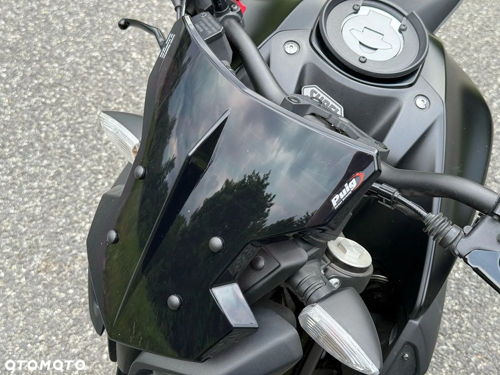 Yamaha MT - 9