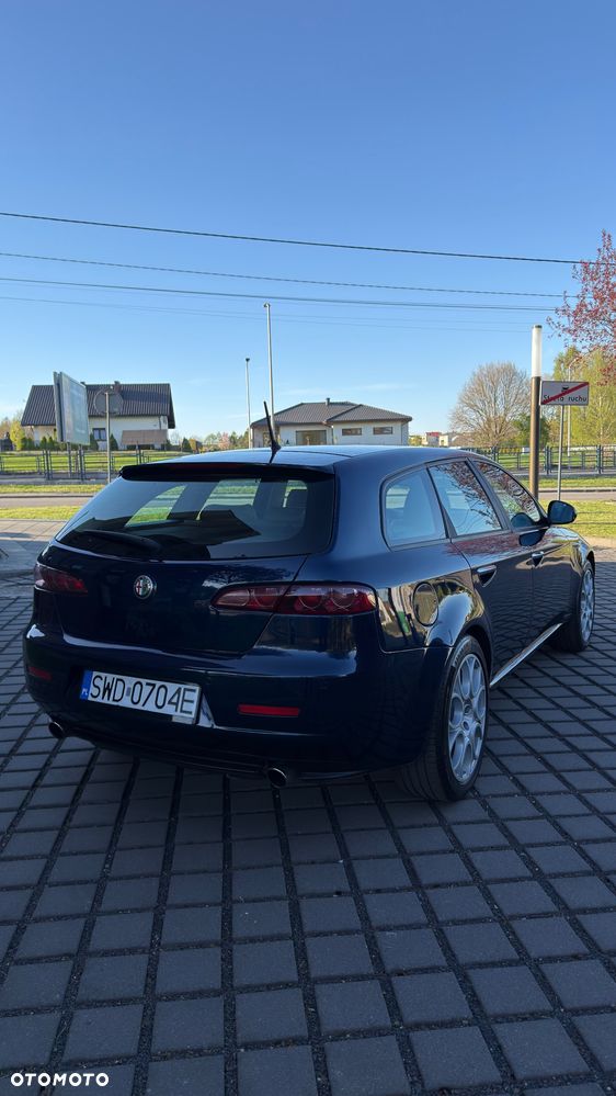 Alfa Romeo 159 2.4 JTDM 20V DPF Q-Tronic Turismo - 10