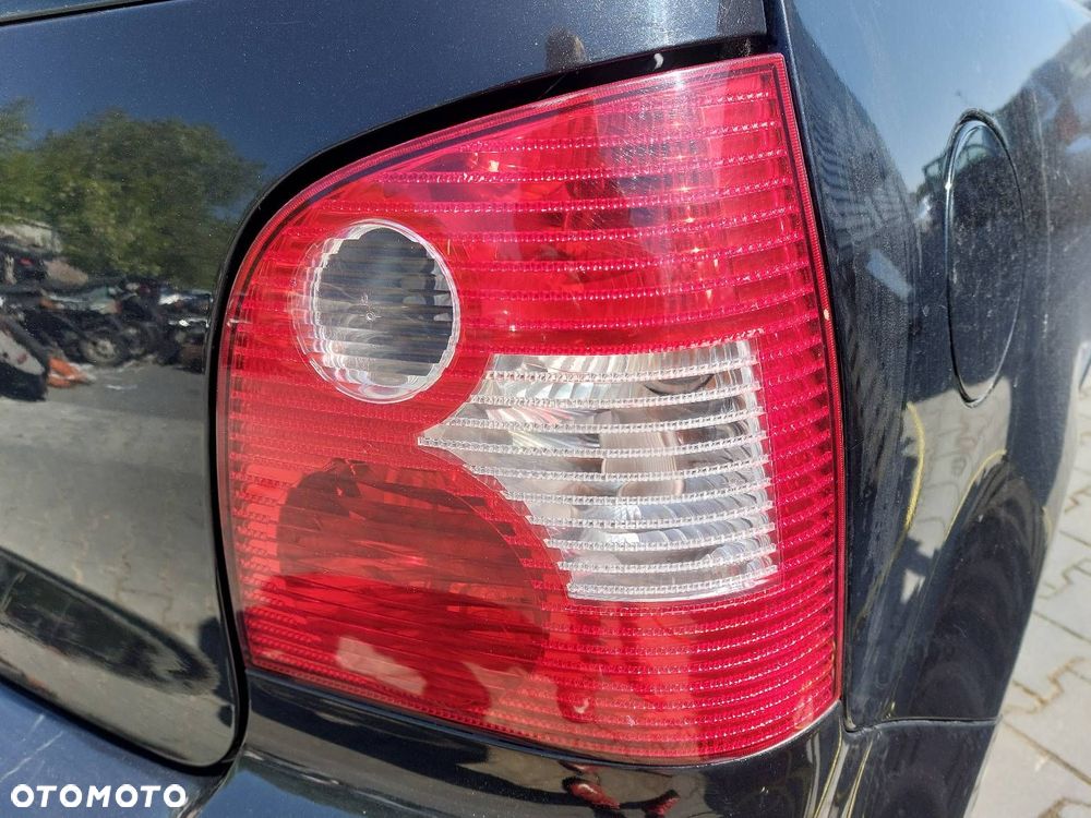 ZDERZAK TYŁ + LAMPY TYŁ VOLKSWAGEN POLO IV LC9Z ZDERZAK TYŁ LAMPY TYŁ - 10
