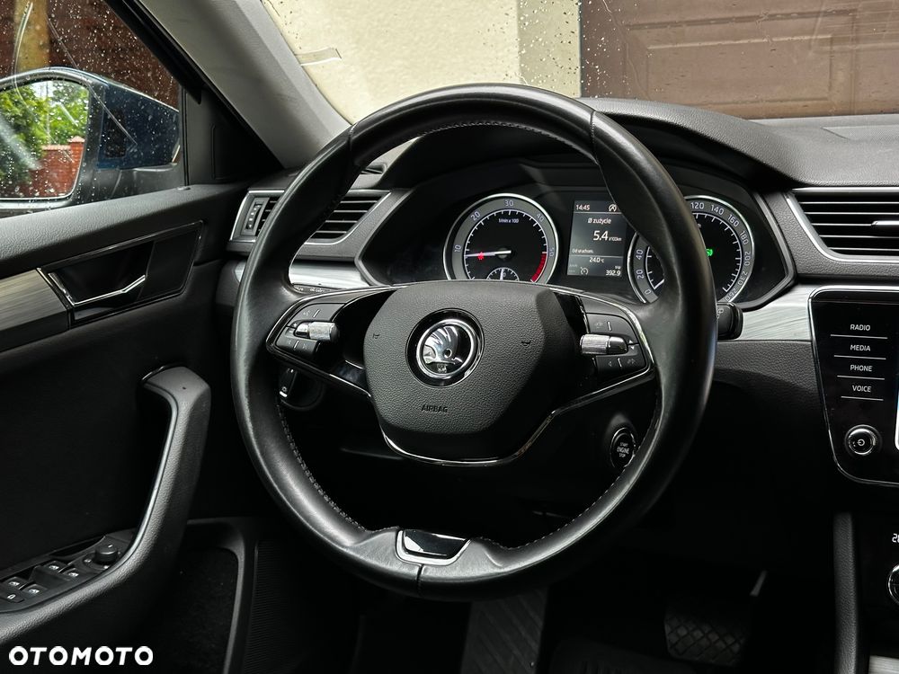 Skoda Superb 2.0 TDI SCR Style DSG - 17