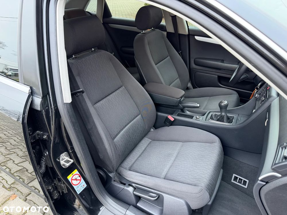 Audi A4 Limousine 1.8 T - 23