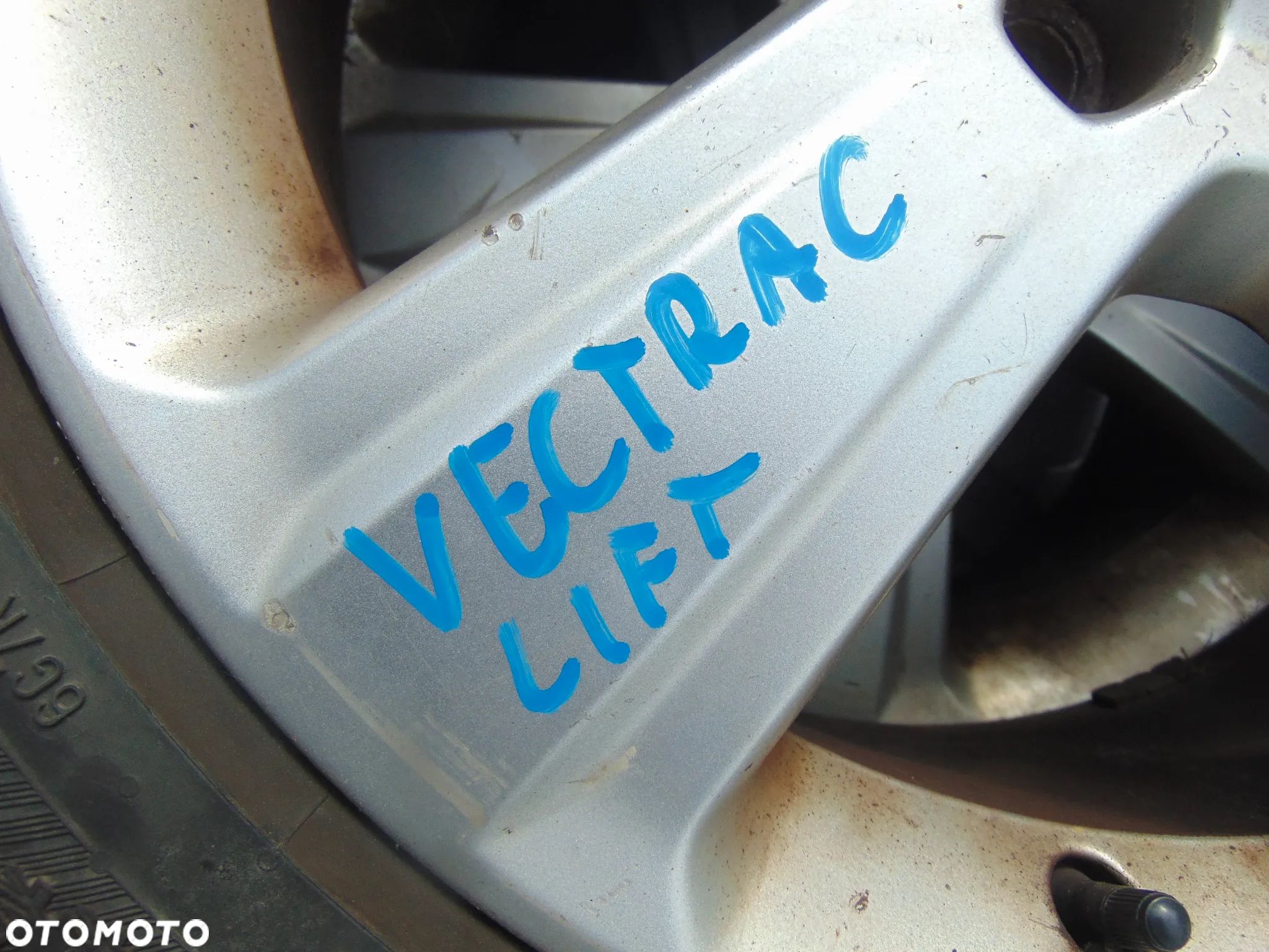 felgi Opel vectra C lift R17 + opony - 1