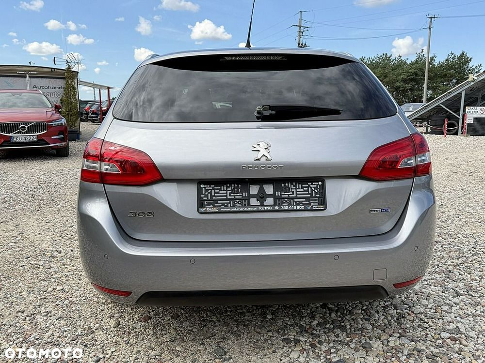 Peugeot 308 - 7
