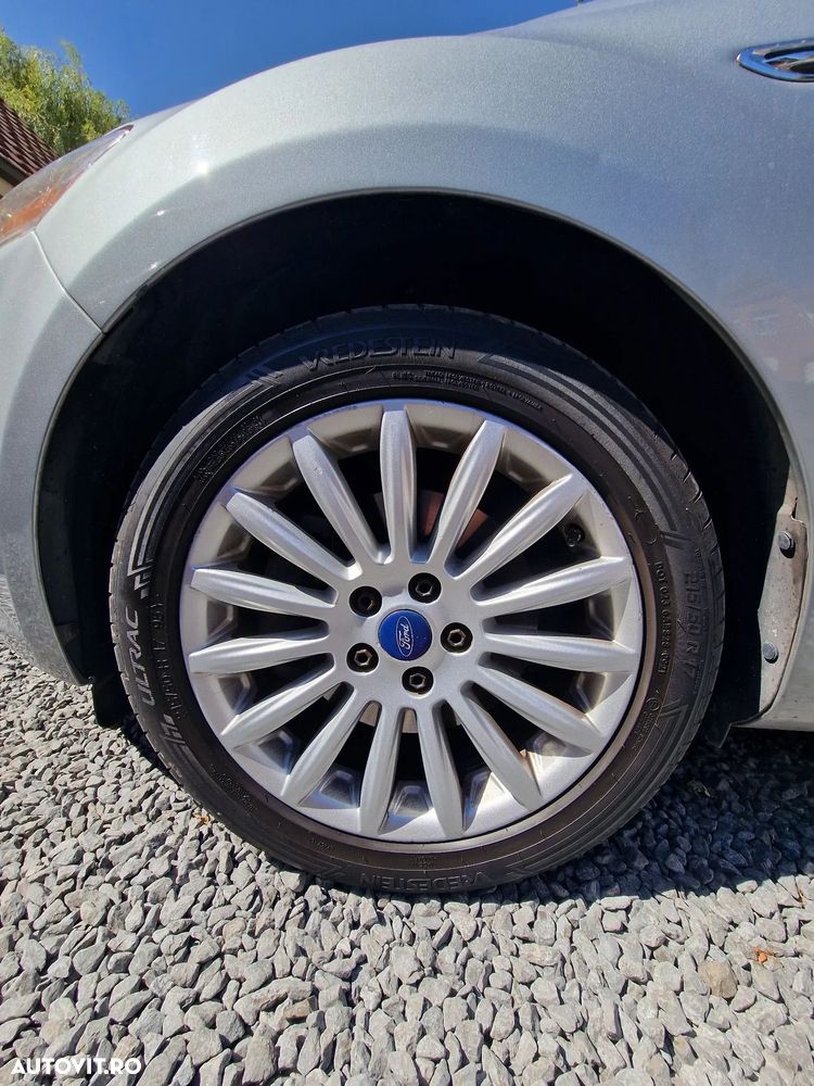 Ford Mondeo - 16