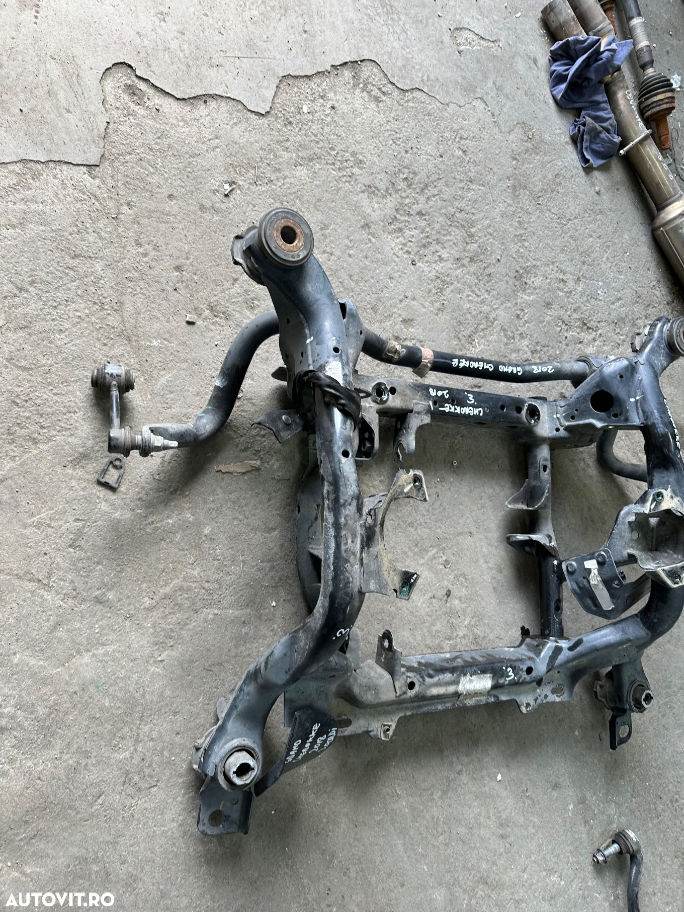 Punte fata, jug , cadru motor JEEP GRAD CHEROKEE 3.0 Crdi an 2018 - 3