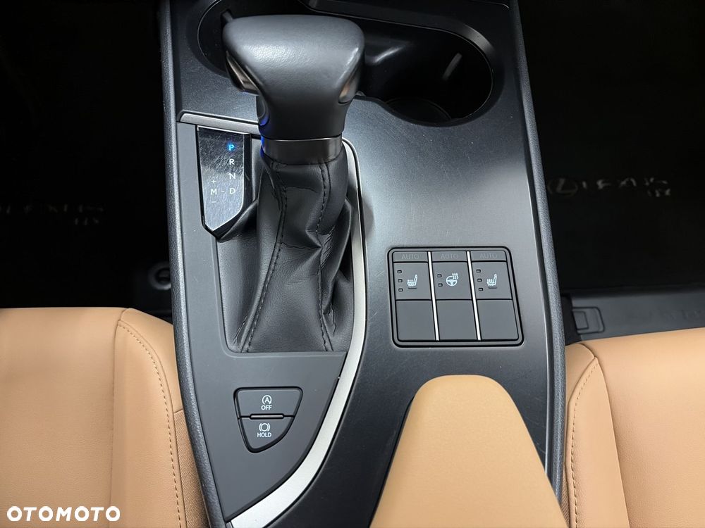 Lexus UX 200 GPF F Sport Design 2WD - 18