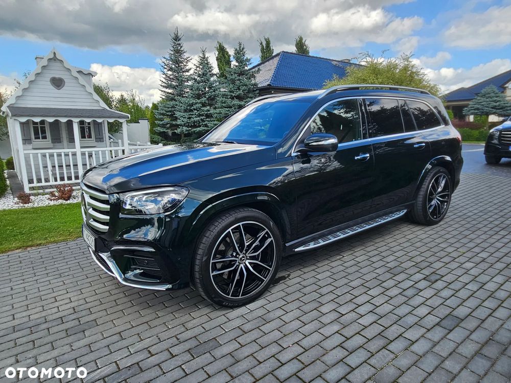 Mercedes-Benz GLS - 11