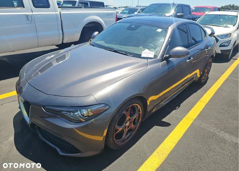 Alfa Romeo Giulia 2.0 Turbo TI Q4 - 1