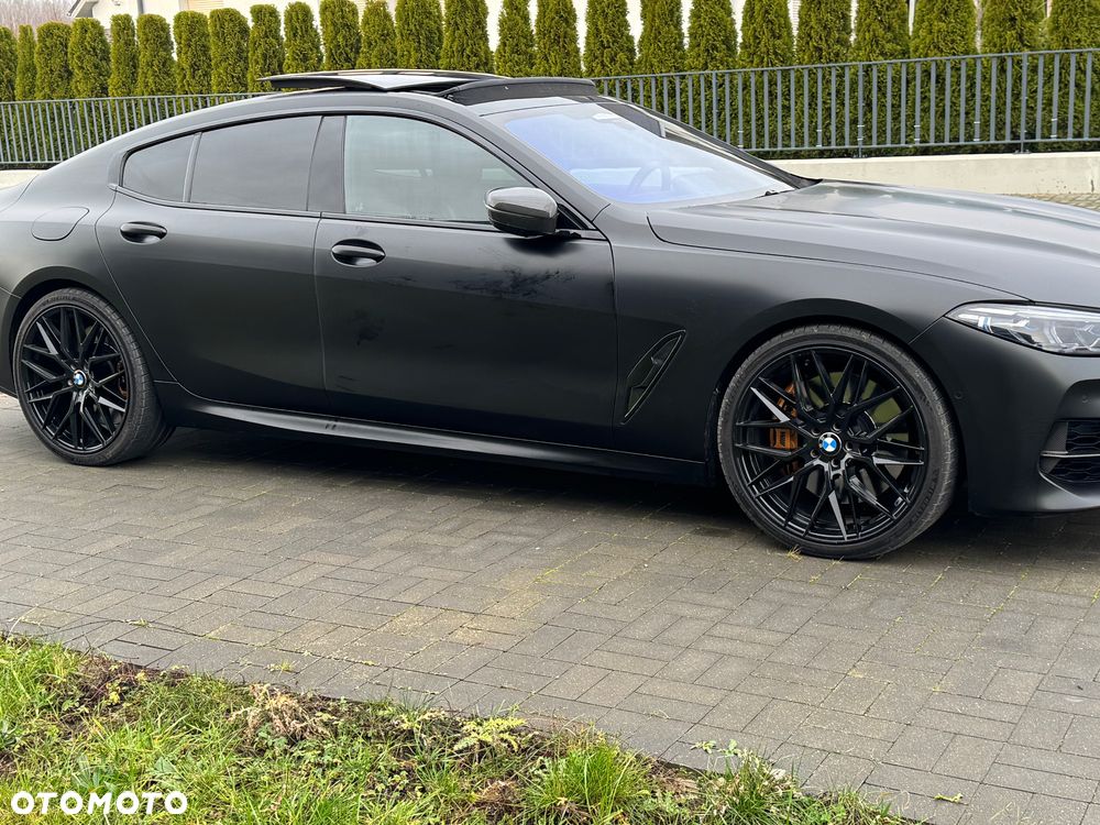 BMW Seria 8 - 19