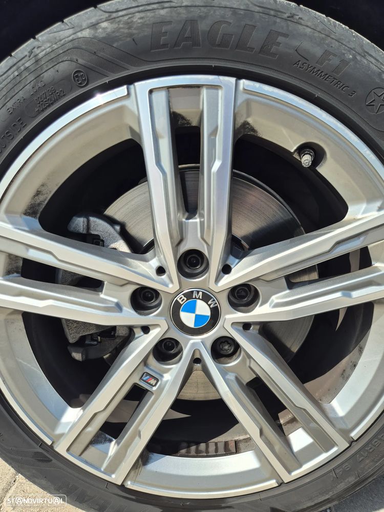 BMW 116 d Pack Desportivo M Auto - 4
