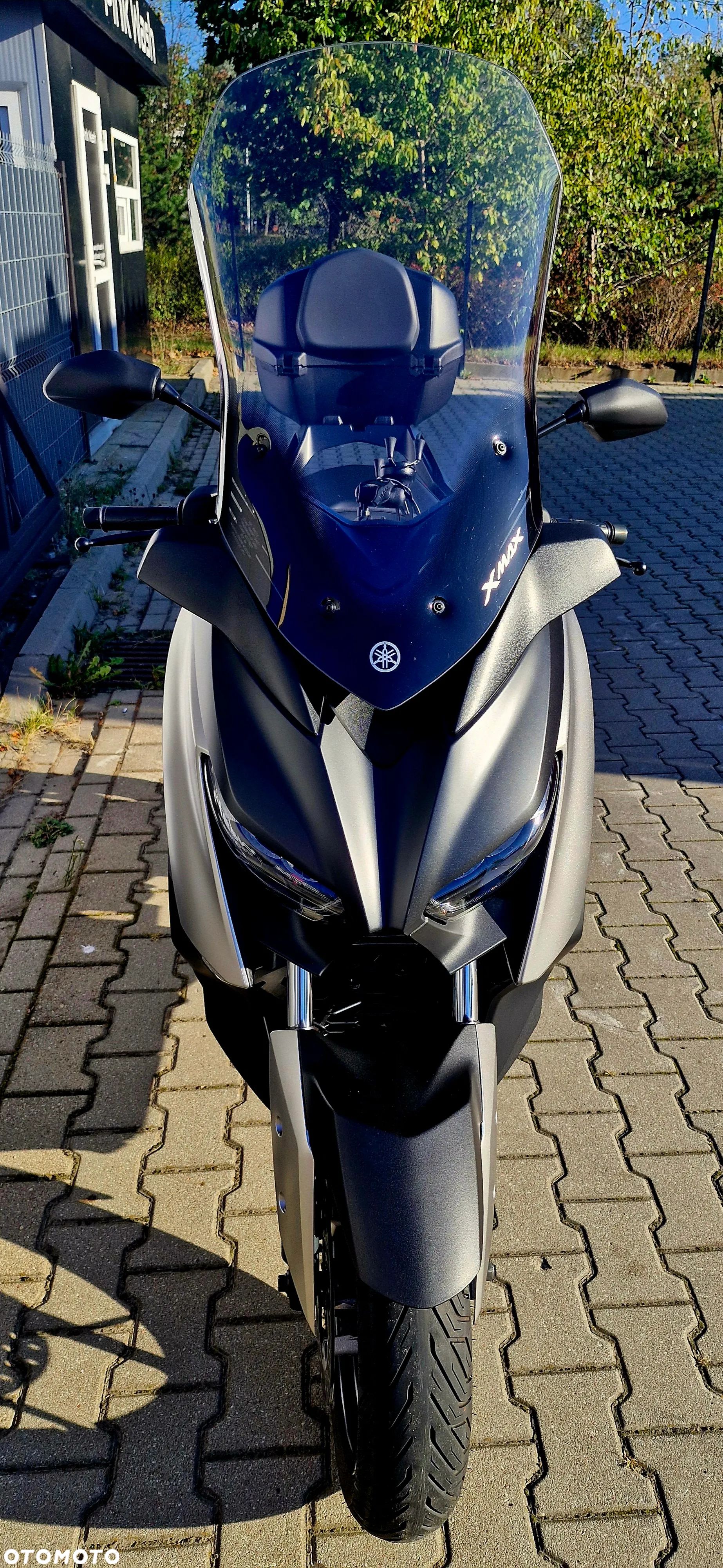 Yamaha X-max - 1