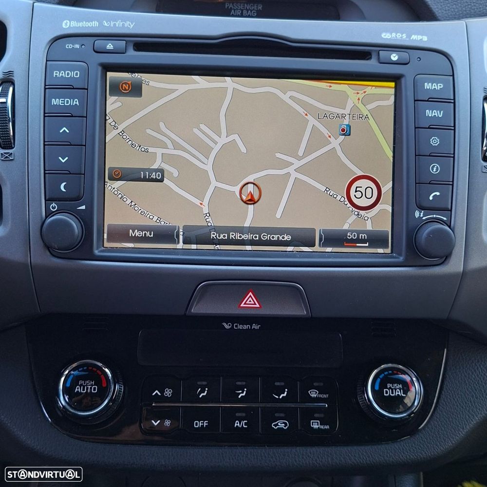 Kia Sportage 1.7 CRDi ISG TX Navi - 16