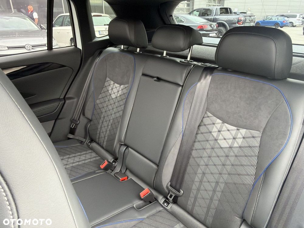 Volkswagen Tiguan 2.0 TDI R-Line DSG - 17