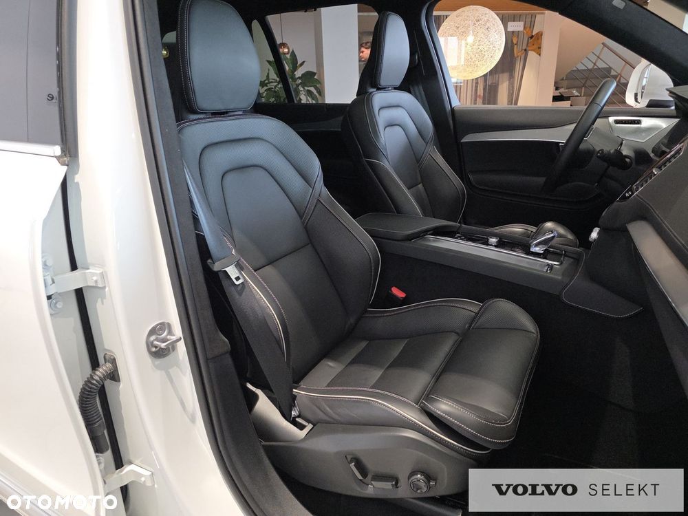 Volvo XC 90 - 33