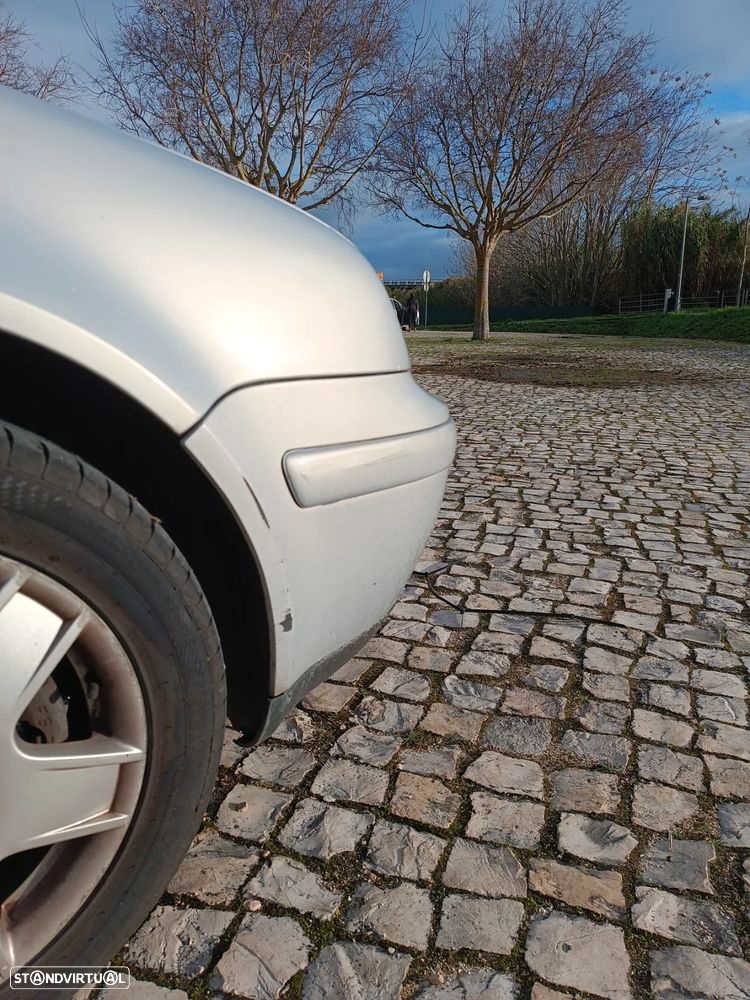 VW Bora 1.9 TDi Highline - 20