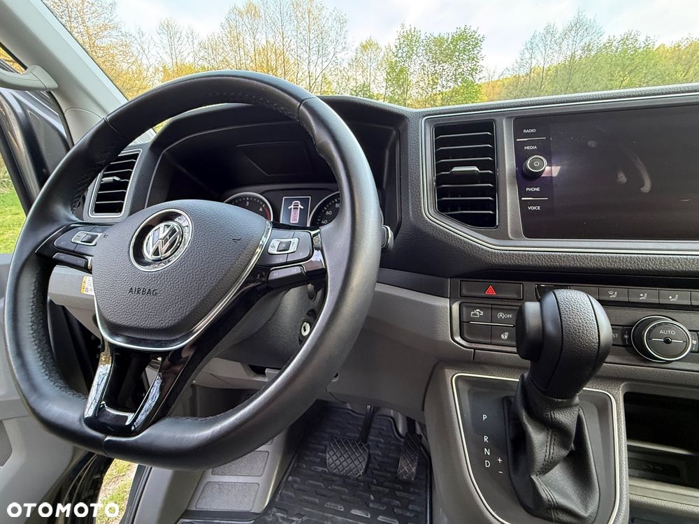 Volkswagen Grand California - 13