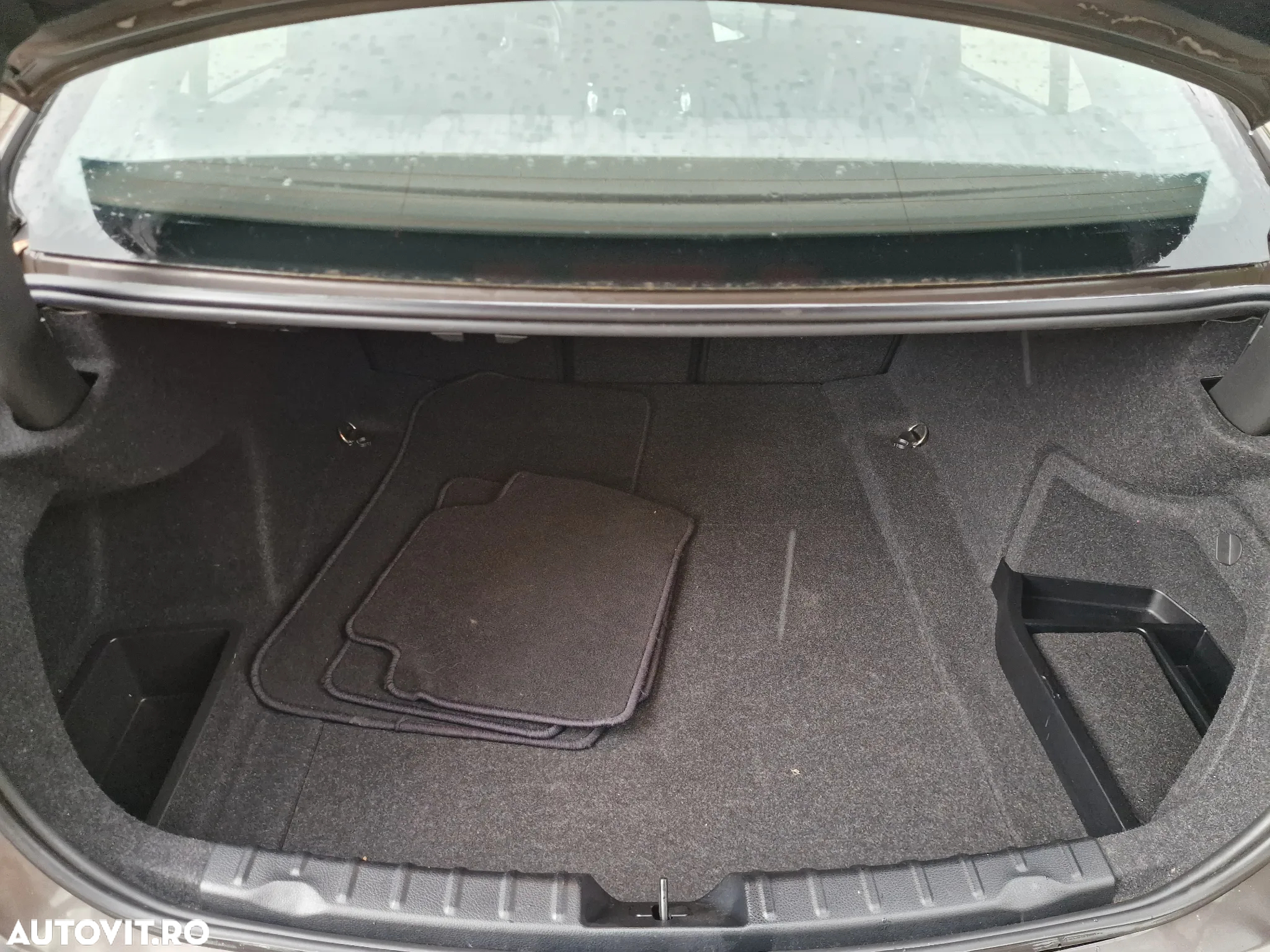 BMW Seria 3 - 14