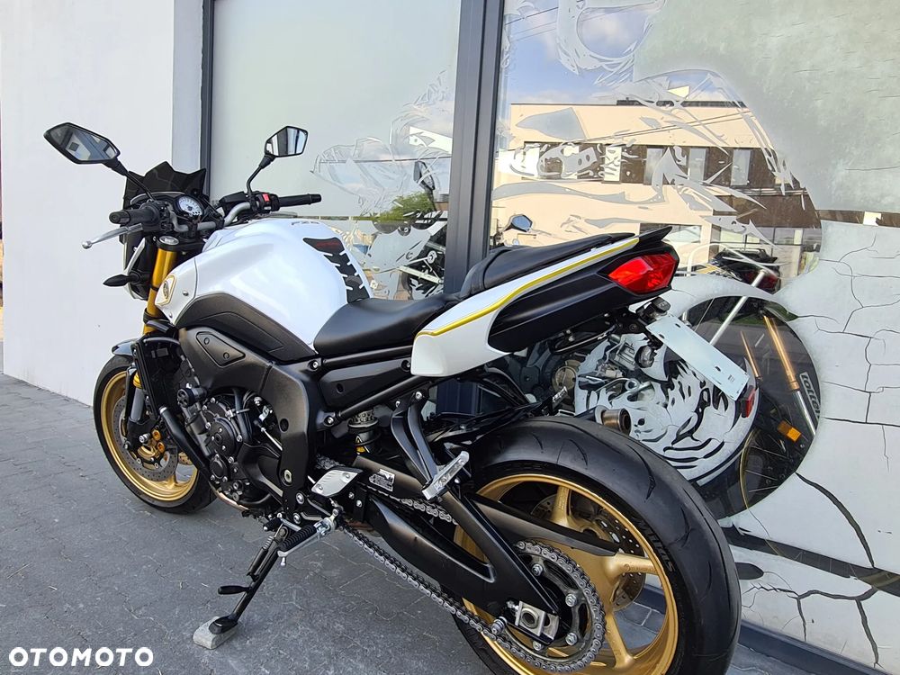 Yamaha FZ8 - 8