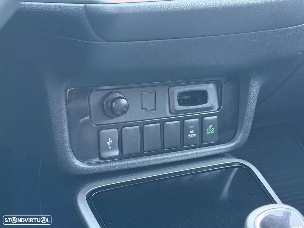 Mitsubishi Outlander 2.4 Instyle - 34