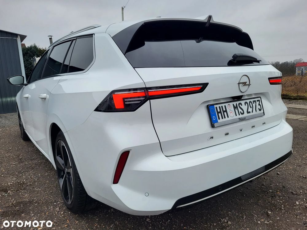 Opel Astra 1.5 D Automatik Elegance - 8