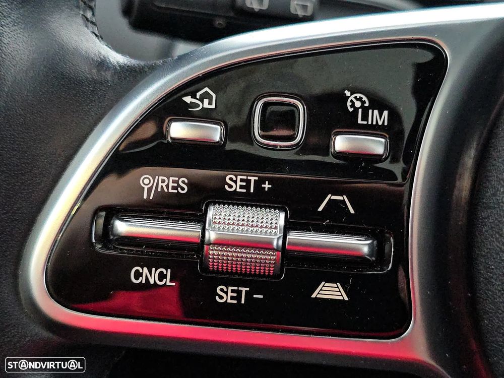 Mercedes-Benz GLA 250 e 8G-DCT Edition Plug-in-Hybrid - 47