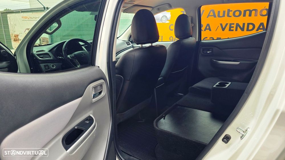 Mitsubishi L200 2.4 DI-D CD Intense Sportbox Strakar 4WD — fotografia 8