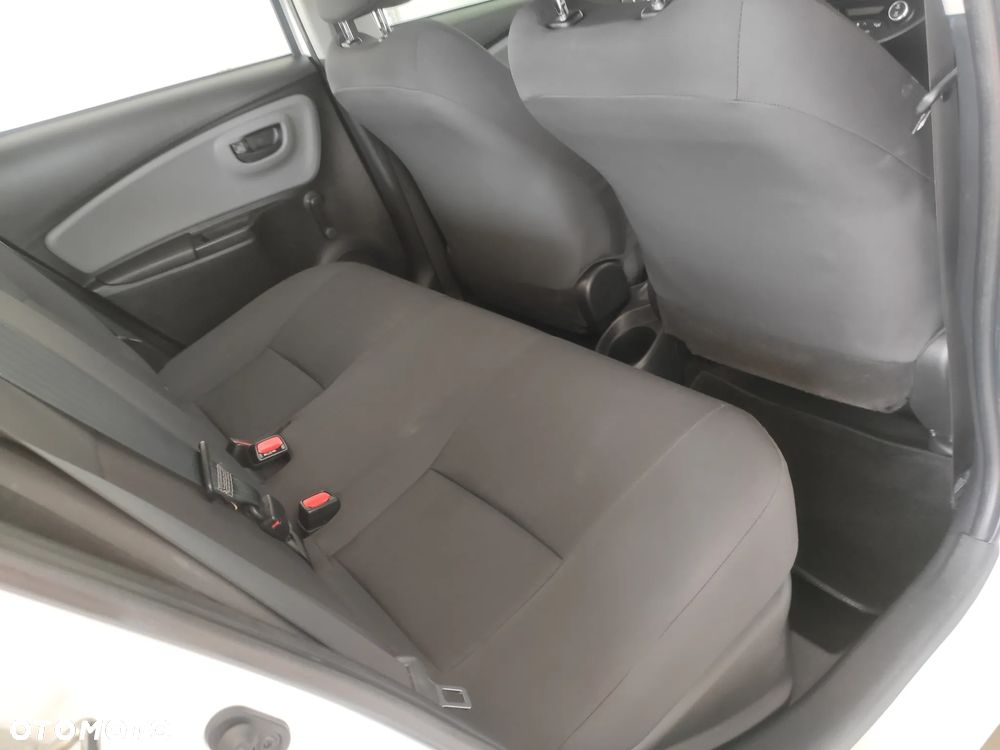 Toyota Yaris Hybrid 1.5 VVT-i Life - 15