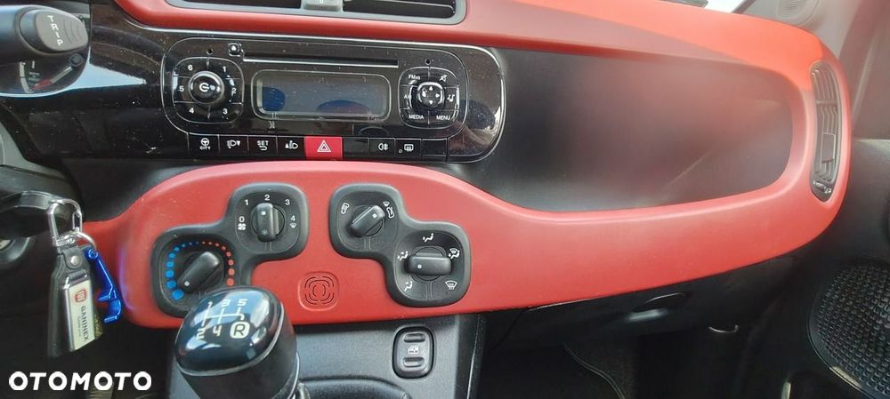 Fiat Panda 1.2 Lounge EU6 - 10