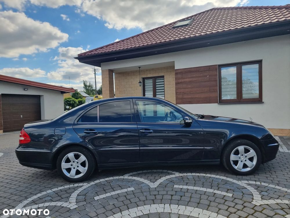 Mercedes-Benz Klasa E 240 4-Matic Avantgarde - 4
