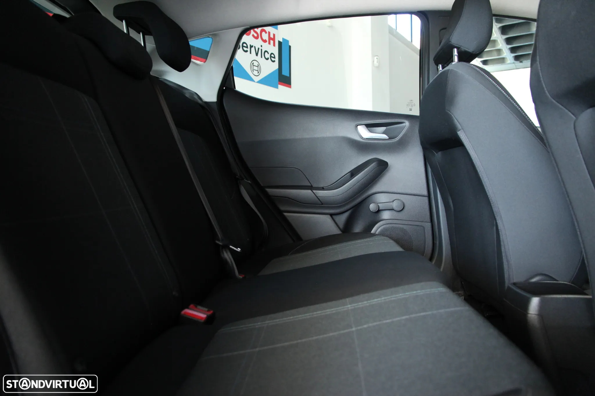Ford Fiesta 1.1 Ti-VCT Business - 20