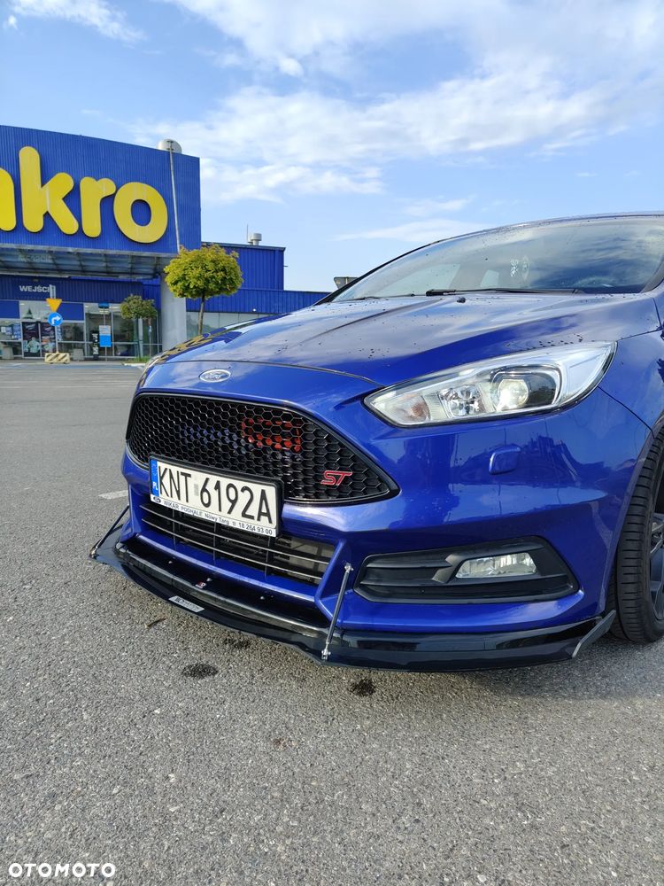 Ford Focus 2.0 EcoBoost ST-2 - 3