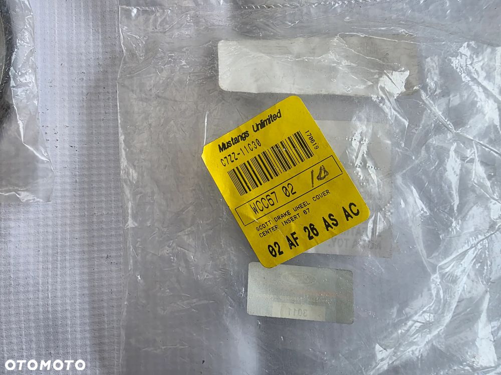 KAPSLE DEKIELKI EMBLEMAT NA FELGI FORD MUSTANG 1967-1968 - 4