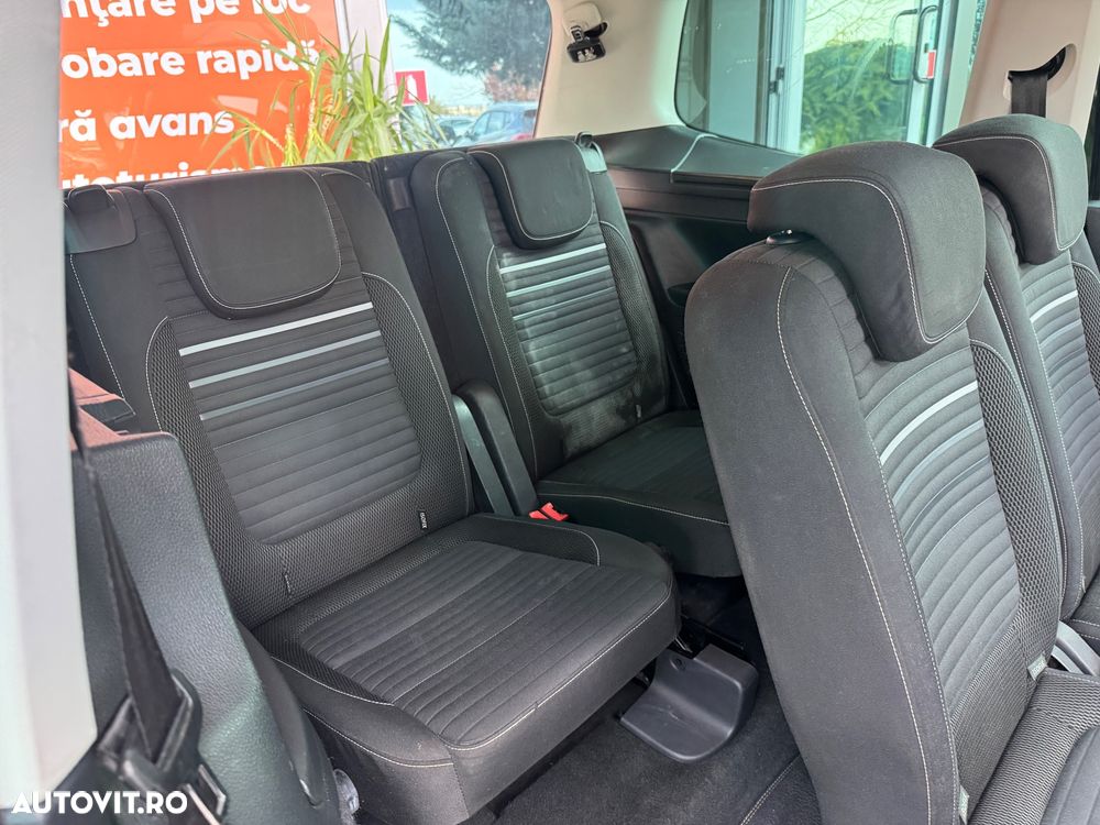 Volkswagen Sharan 2.0 TDI DSG BlueMotion Technology Cup - 12