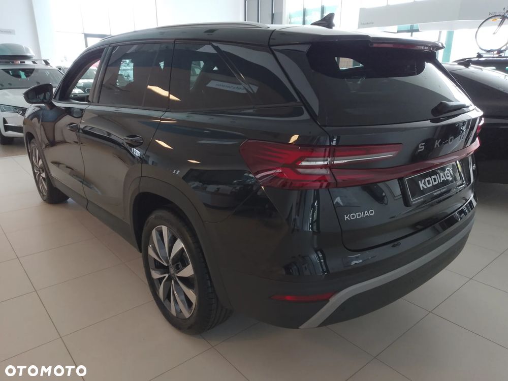 Skoda Kodiaq 2.0 TSI 4x4 Drive DSG - 4