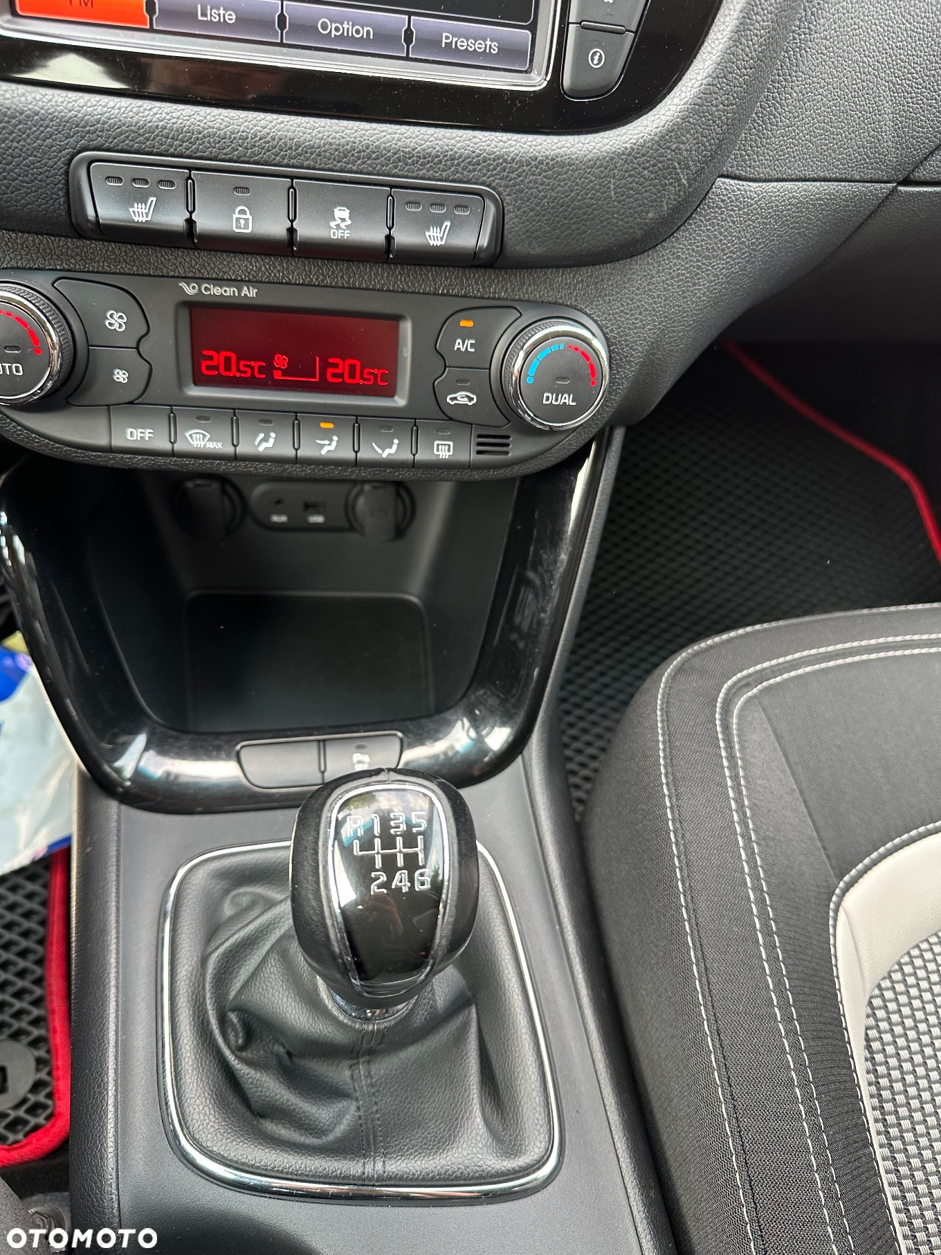 Kia Ceed Cee'd 1.6 GDI XL - 23