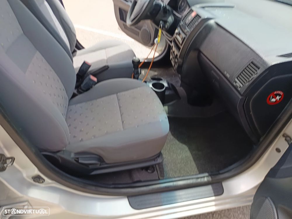 Hyundai Getz 1.1 Quick - 28