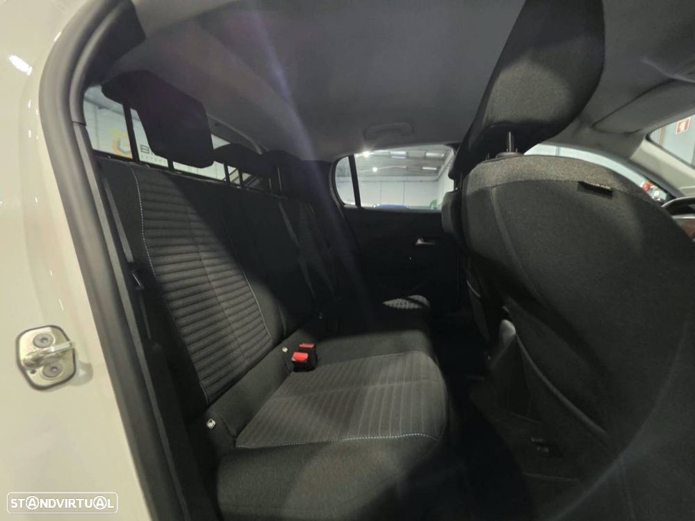 Peugeot e-208 50 kWh Style - 14