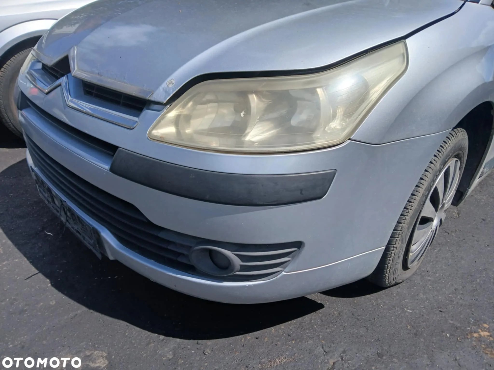 Citroen C4 Zderzak przedni - 2