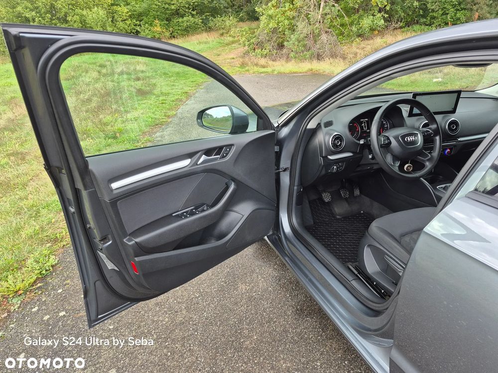 Audi A3 Sportback 1.6 TDI Ambition - 12